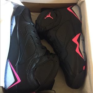 Pink and black Jordan’s.(SALE TODAY!)
